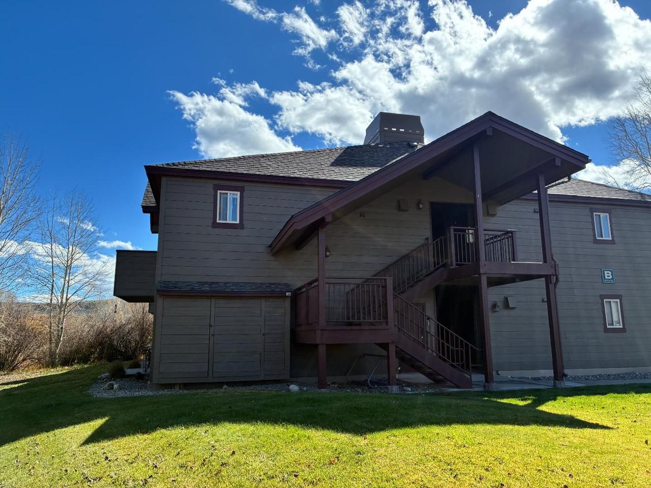 20 Fox Dr - Photo 3 of 12