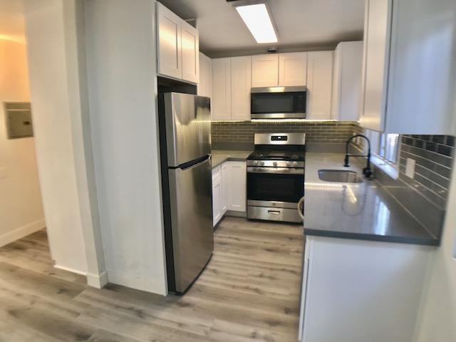 Stepney - Photo 6 of 10