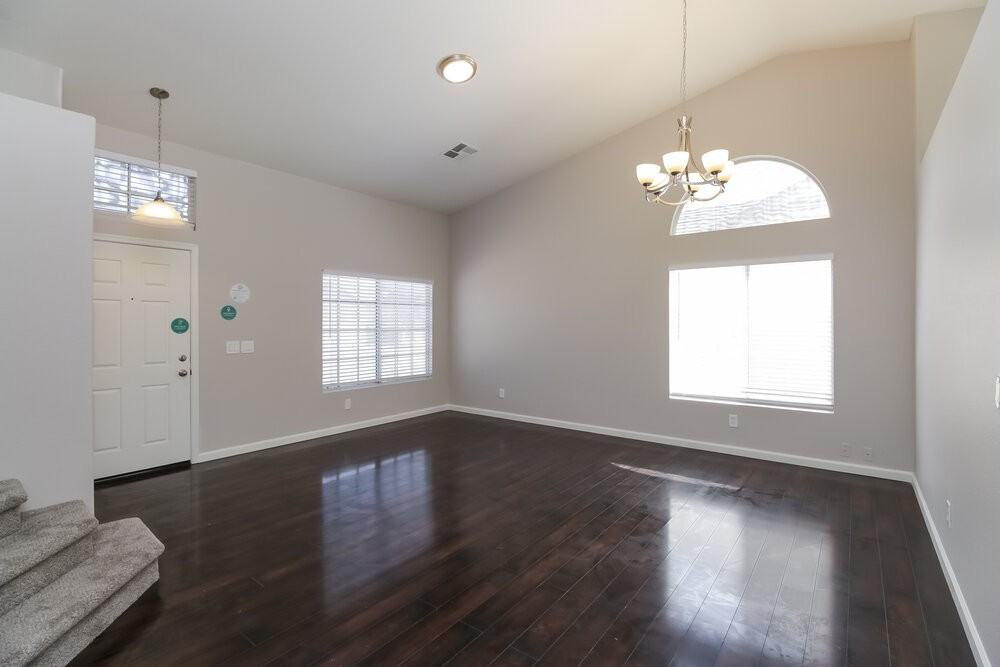 14823 W Dovestar Dr - Photo 4 of 17