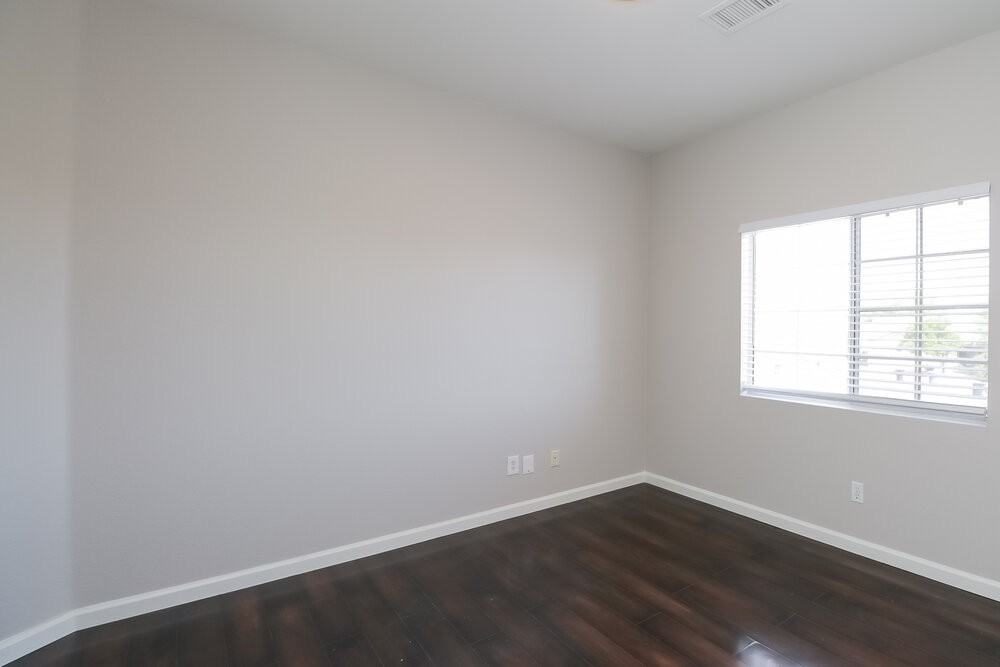 14823 W Dovestar Dr - Photo 6 of 17