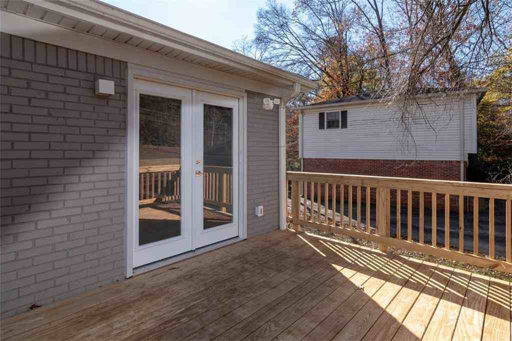 3022 Trafalgar Way - Photo 6 of 29