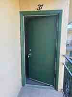 featured image of 650 S Western Ave