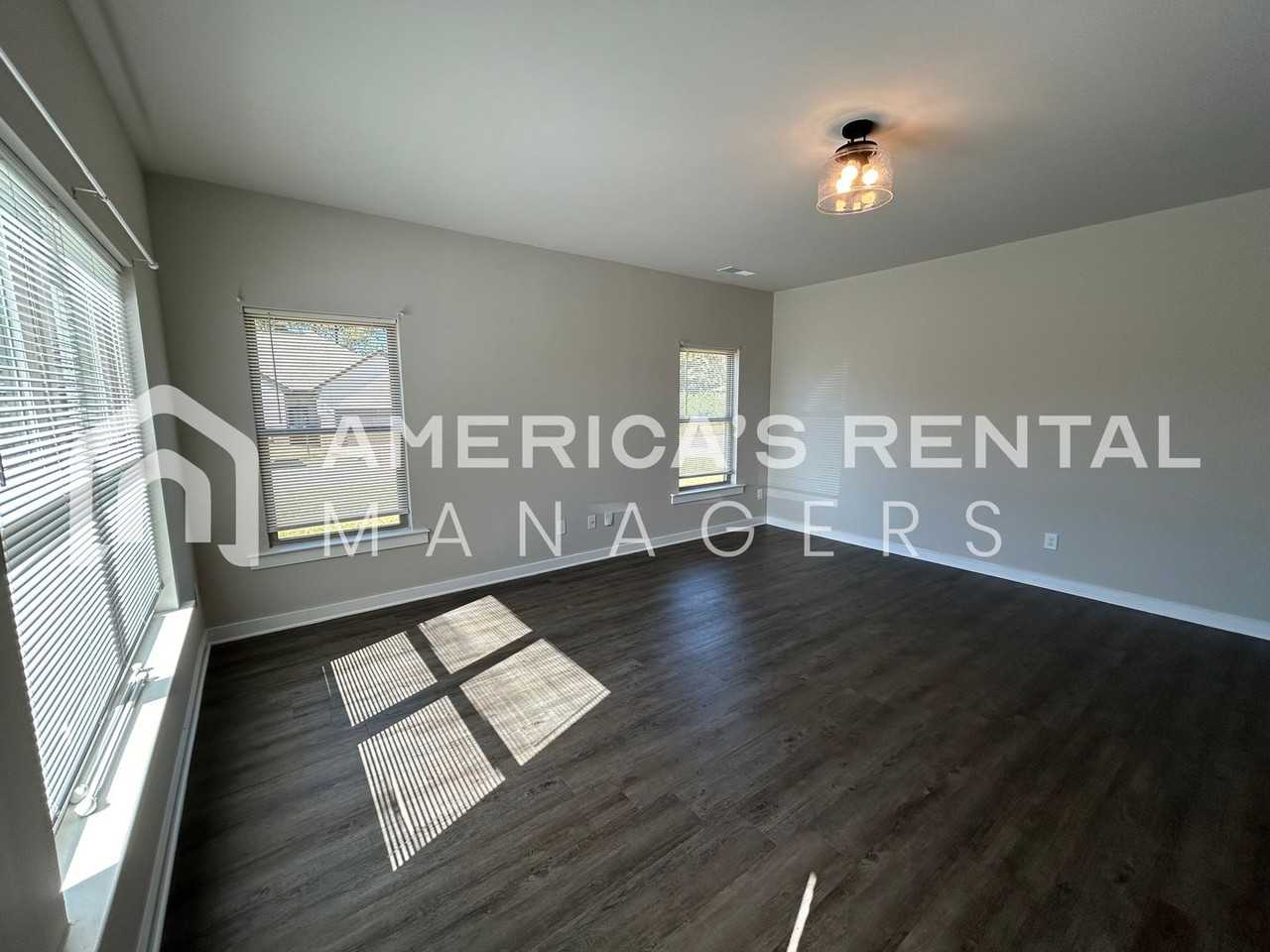 11 Granvil Way - Photo 5 of 37