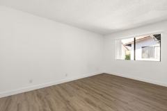 1204 N Escondido Blvd - Photo 1 of 1
