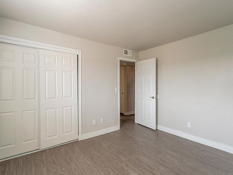 3434 E Mcdowell Rd - Photo 3 of 29