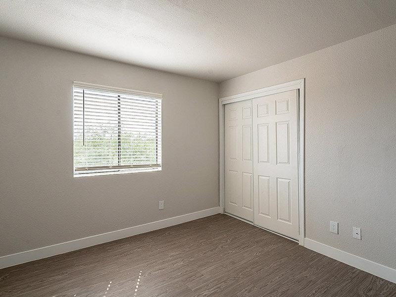 3434 E Mcdowell Rd - Photo 4 of 29