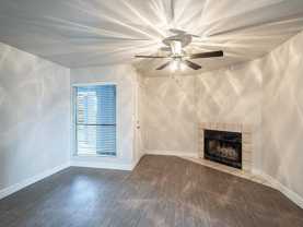 3434 E Mcdowell Rd - Photo 1 of 1