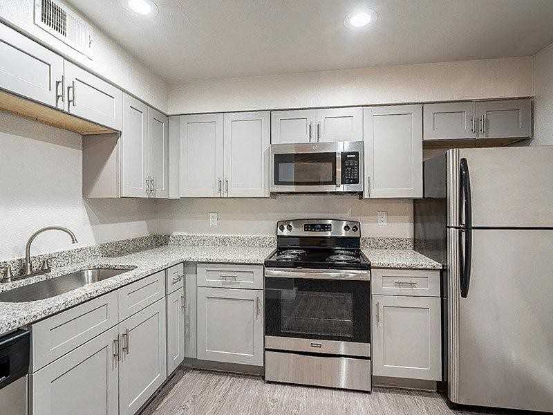 3434 E Mcdowell Rd - Photo 4 of 29