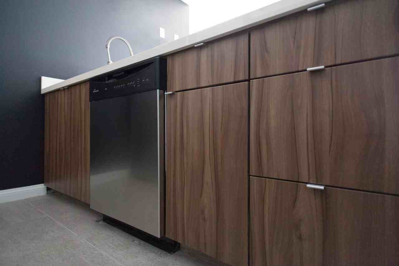 Dee Jay and The Joint - Photo 6 of 11