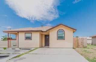 5901 Cielo Del Rey Pl #B - Photo 1 of 1