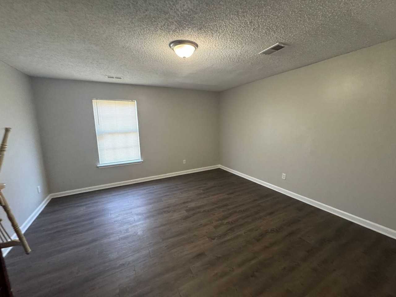 5164 Walton Lake Dr - Photo 6 of 11