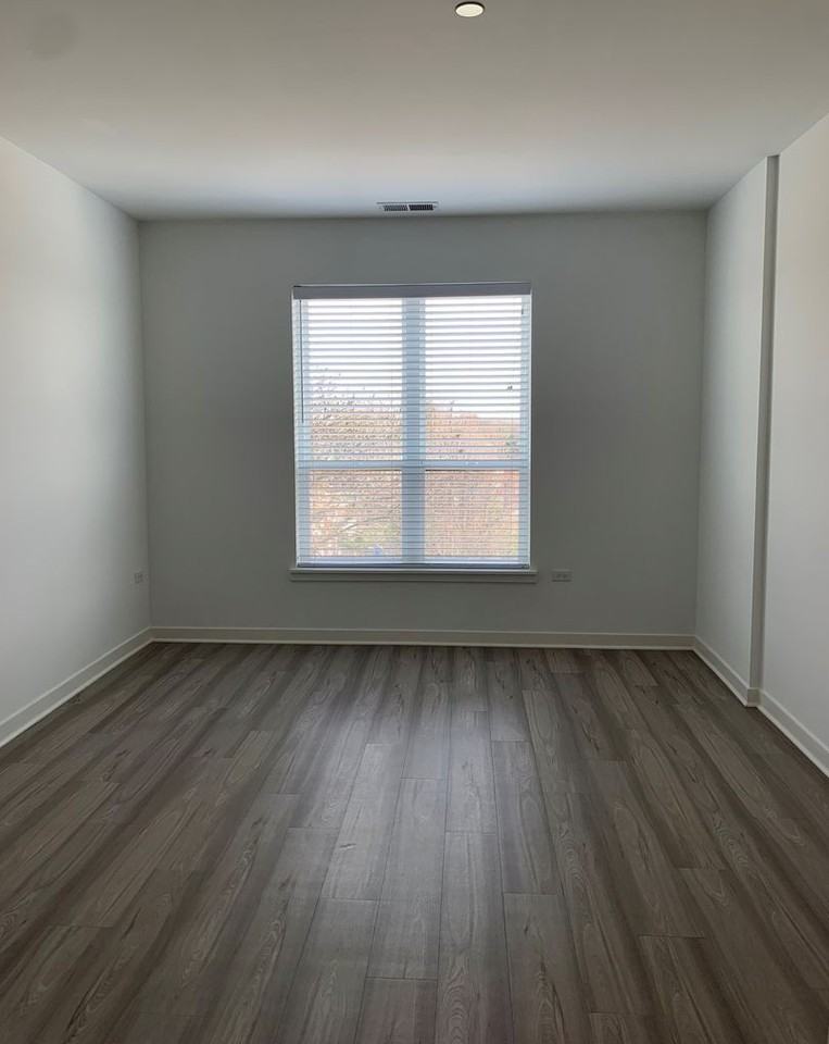 10 N Main - Photo 7 of 27