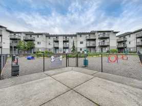 9211 Ne 15th Ave - Photo 1 of 1