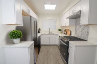 Fantastic gated 71 units building complex in Encino with pool, laundry facilities, assigned parking, on site manager... - Photo 1 of 1