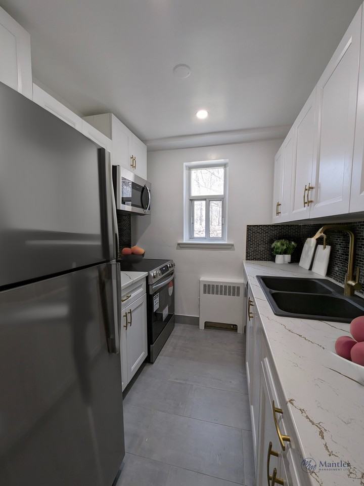 317 - 317 & 319 The Kingsway #1 - Photo 5 of 10