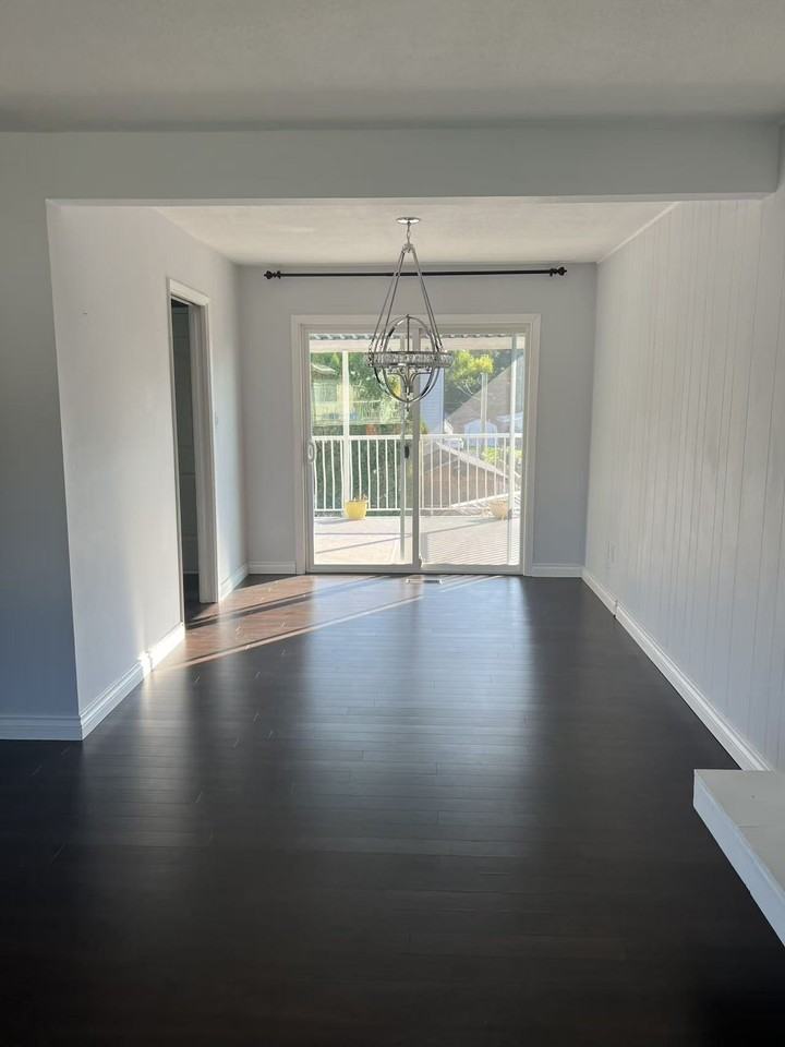 3728 Inverness St #1 - Photo 7 of 12