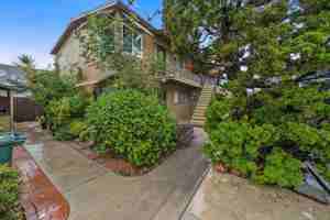 featured image of 204 S West St