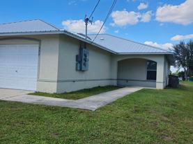 529 Hancock Bridge Pkwy - Photo 1 of 1