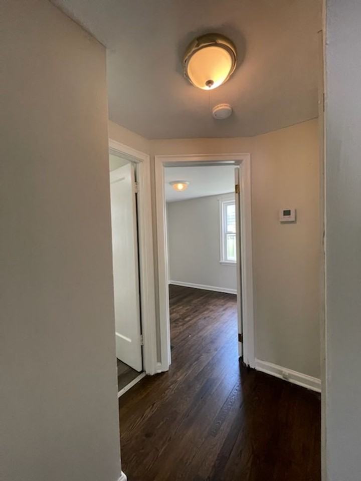 574 N Champion Ave - Photo 5 of 9