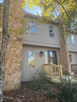 featured image of 3405 Londonderry Ct