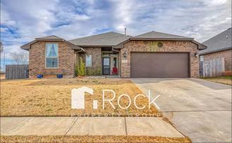 529 Hunter Dr - Photo 1 of 1
