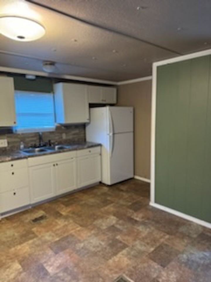 67 Selmar Way - Photo 3 of 10