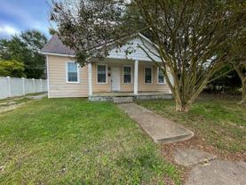 307 N 6th Ave - Photo 1 of 1