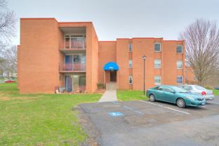 902 Brightwood Manor Dr #C12 - Photo 1 of 1