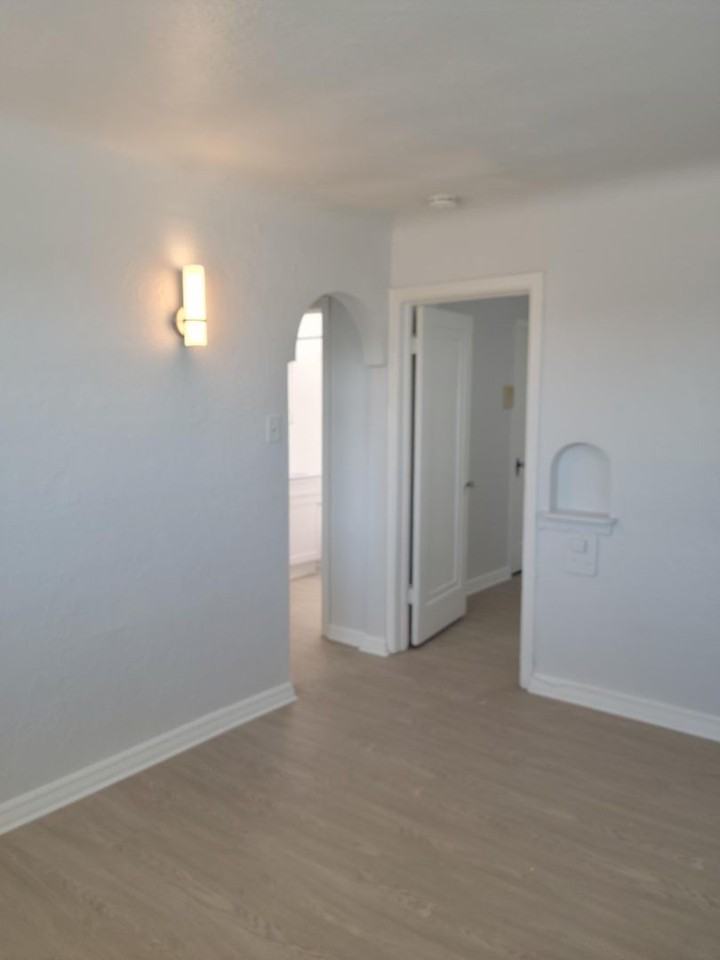 1120 S Logan St #12 - Photo 7 of 15