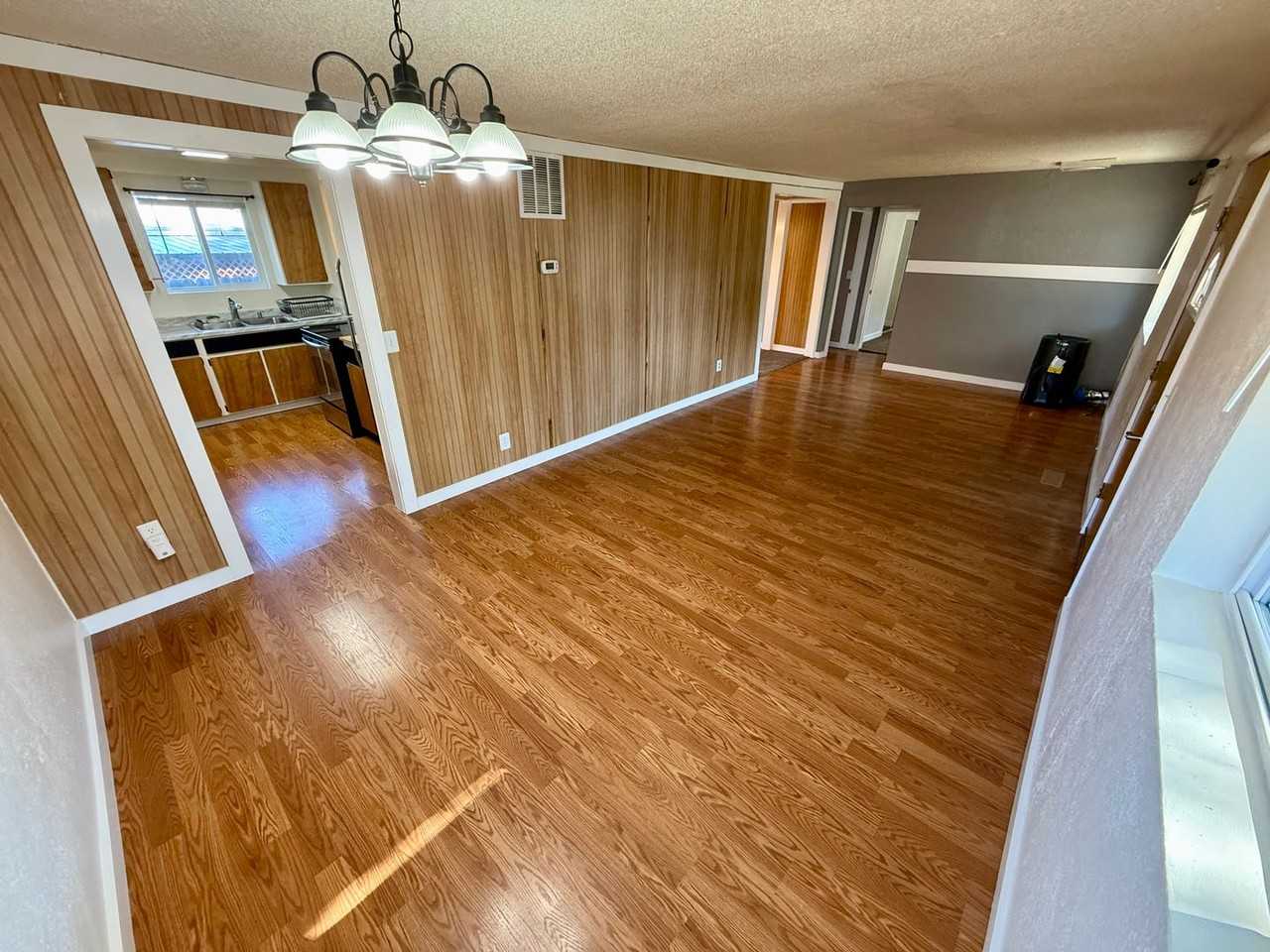 639 Vista Ave - Photo 3 of 29