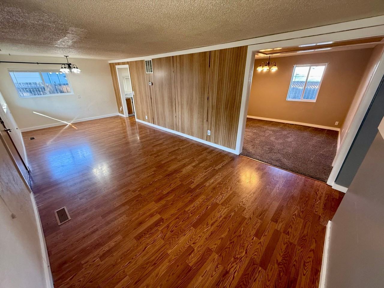 639 Vista Ave - Photo 4 of 29
