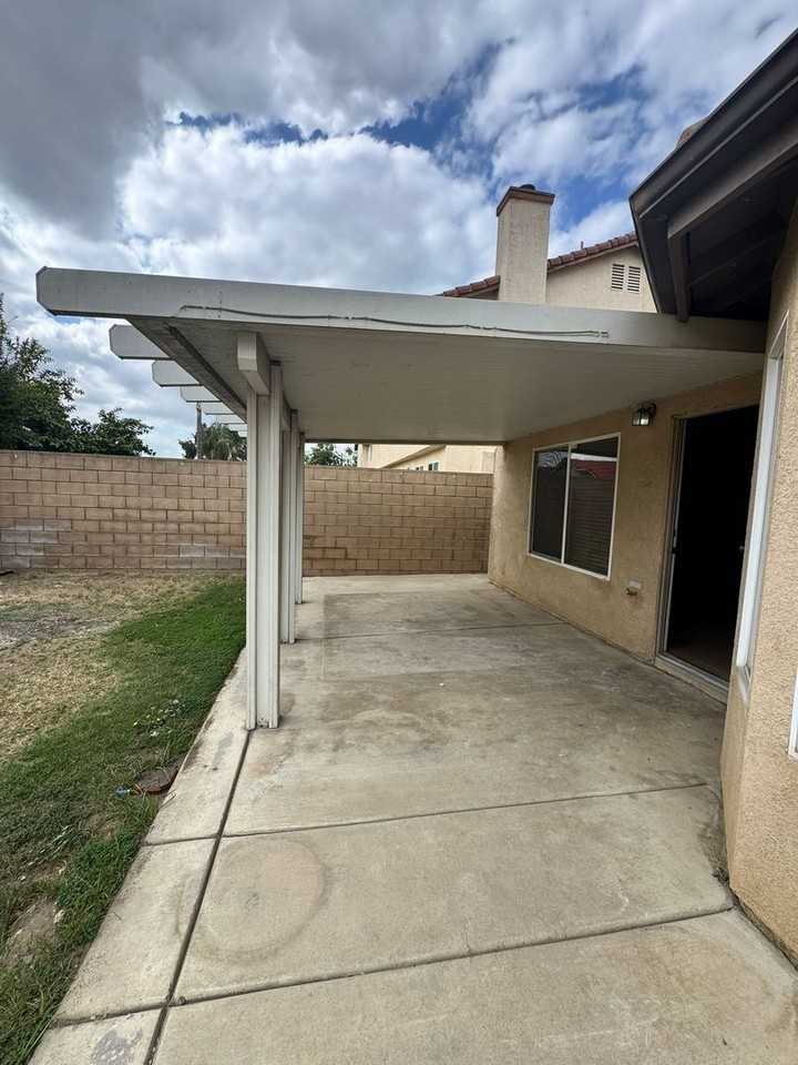 15151 Blackthorne Dr - Photo 3 of 7