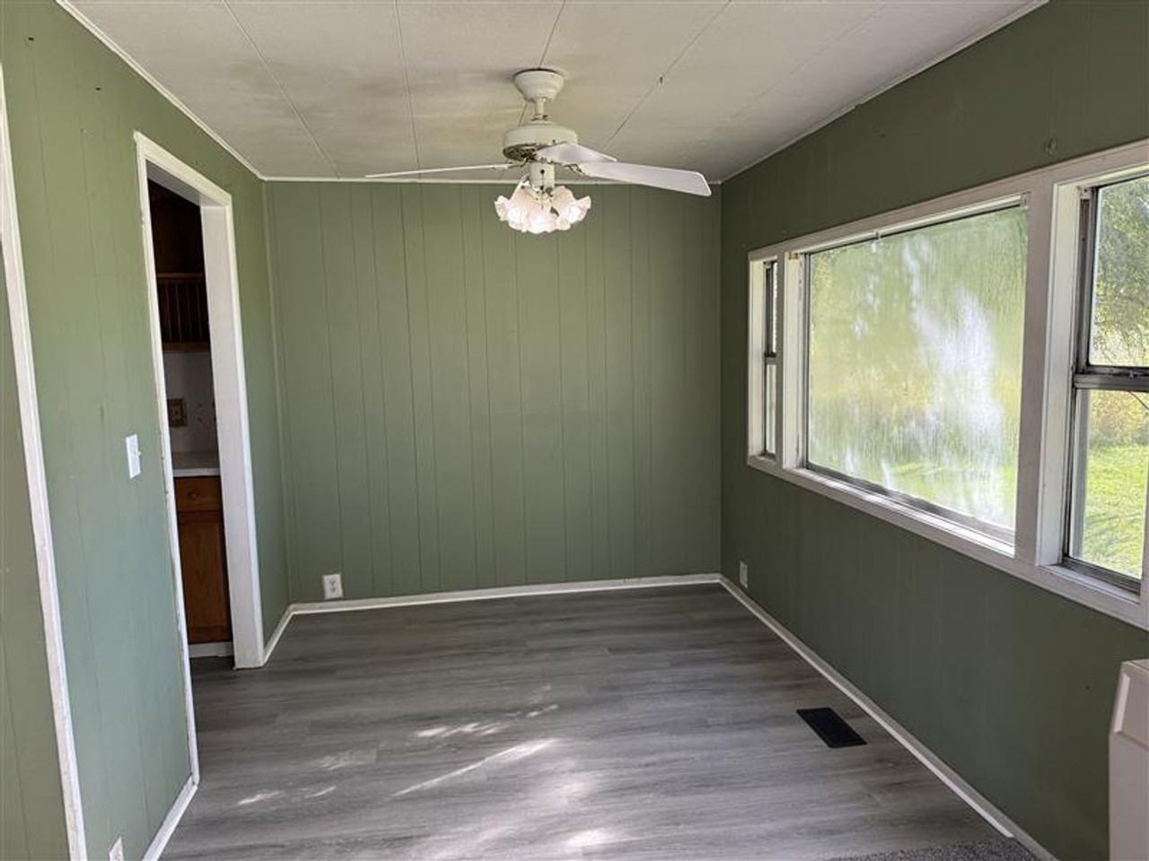 8610 N Telegraph Rd - Photo 3 of 12