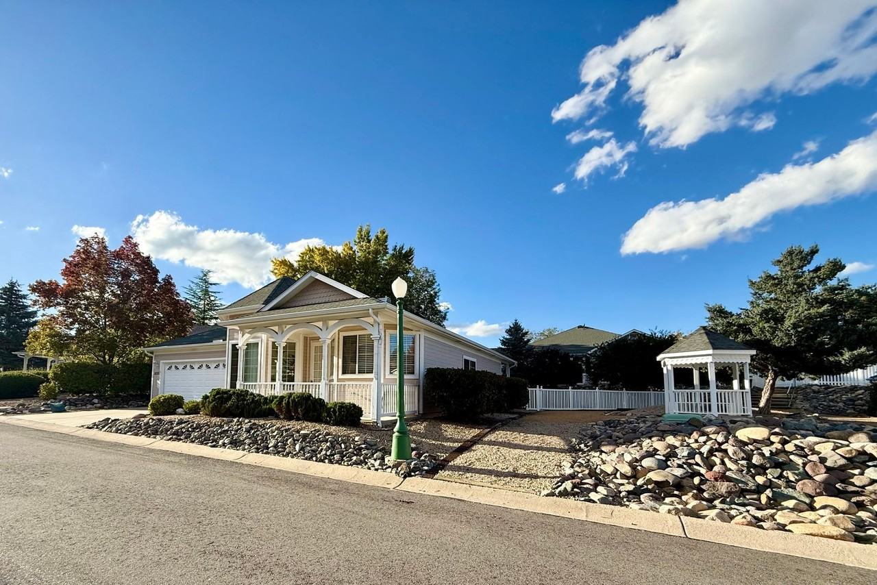 1835 E Mulberry - Photo 3 of 16