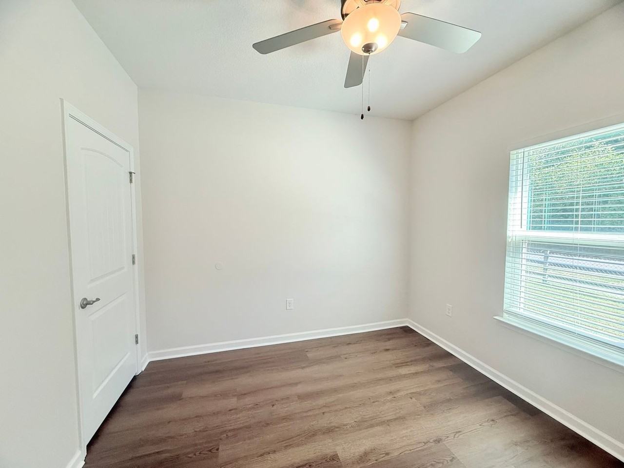 8927 8927 Untreiner Ave A- EGR #EGR - Photo 7 of 12