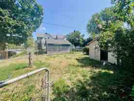 1220 W 1st St - Photo 1 of 1