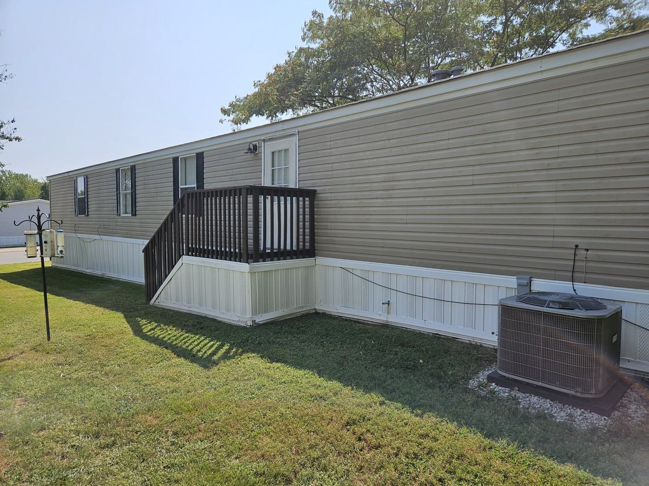 38 Lynnwood Circle #15 - Photo 4 of 25