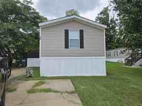 38 Lynnwood Circle #15 - Photo 1 of 1