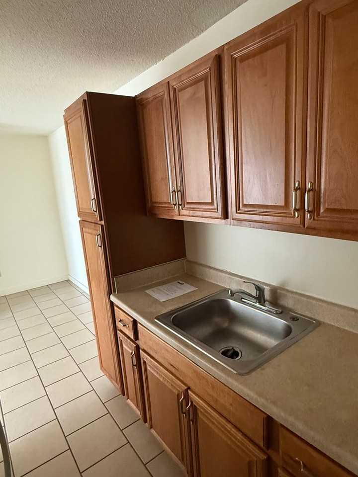 Park St Apartments - Photo 3 of 19