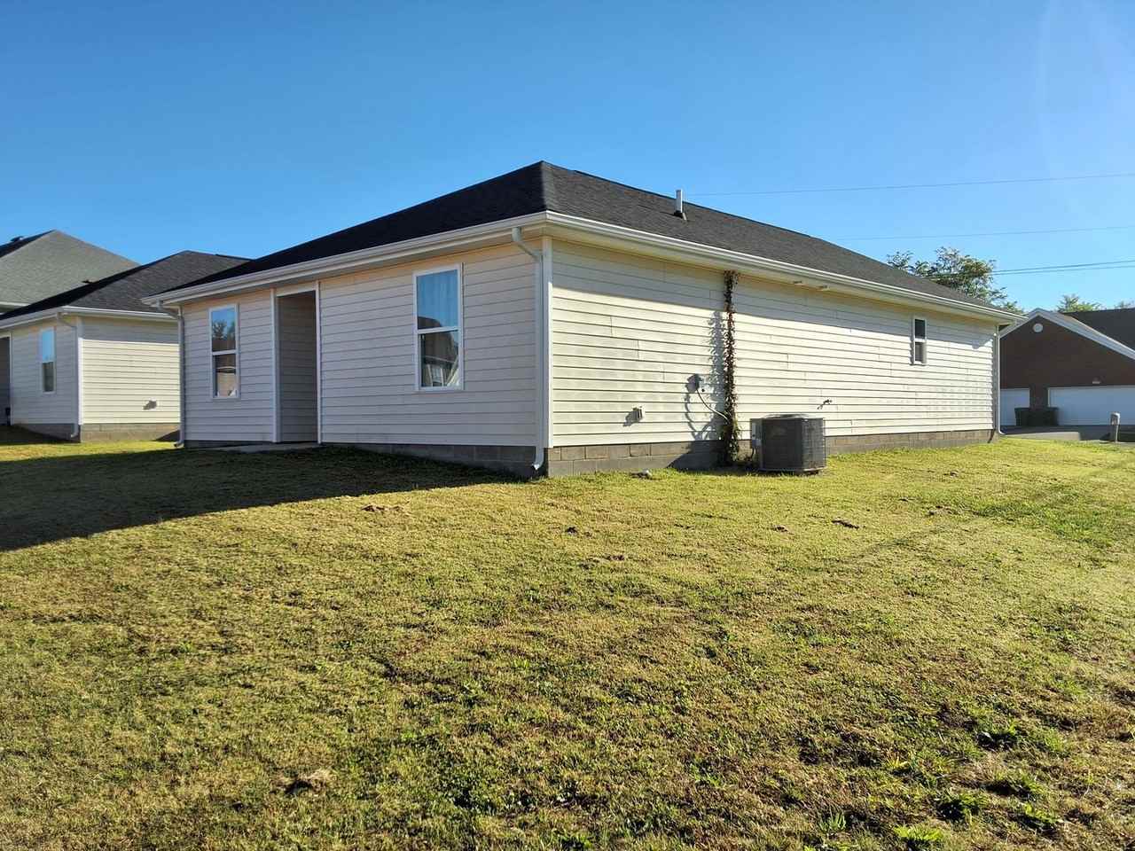 101 Kestrel Ct - Photo 4 of 18