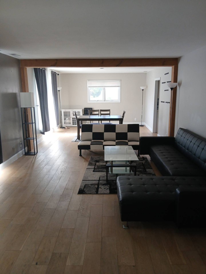 6562 Woodhall Dr #4 - Photo 3 of 9