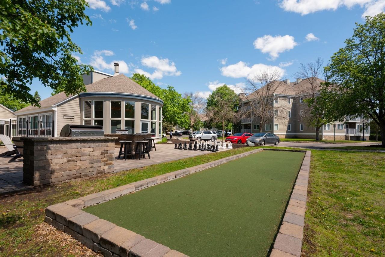 Bristol Village Apartments - Photo 5 of 50