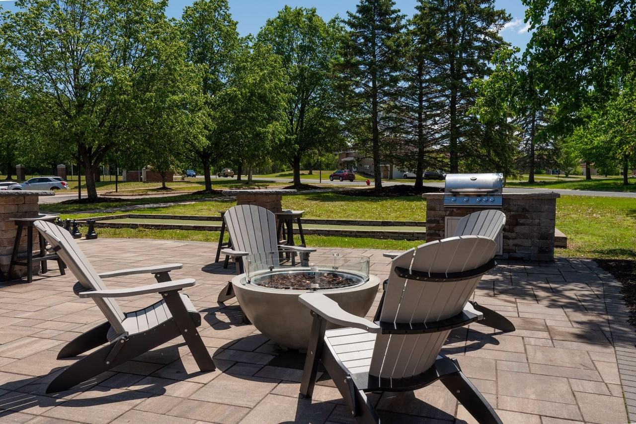 Bristol Village Apartments - Photo 7 of 50