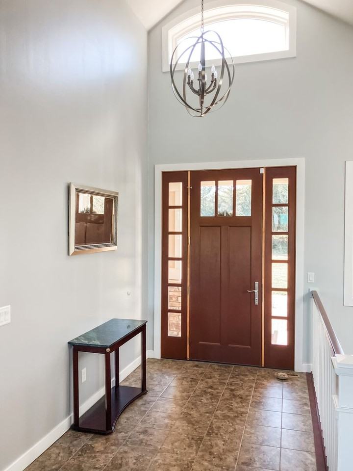 220 Meadow Woods Dr - Photo 3 of 39