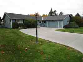 featured image of 330 Se Fairview St