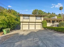 featured image of 53 Elizabeth Way