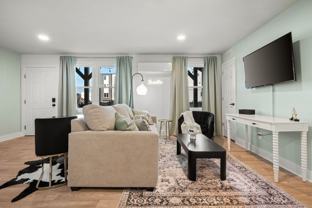 The Jefferson Apartments - Photo 1 of 1