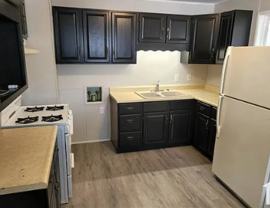 1101 N Mckinley Ave - Photo 1 of 1