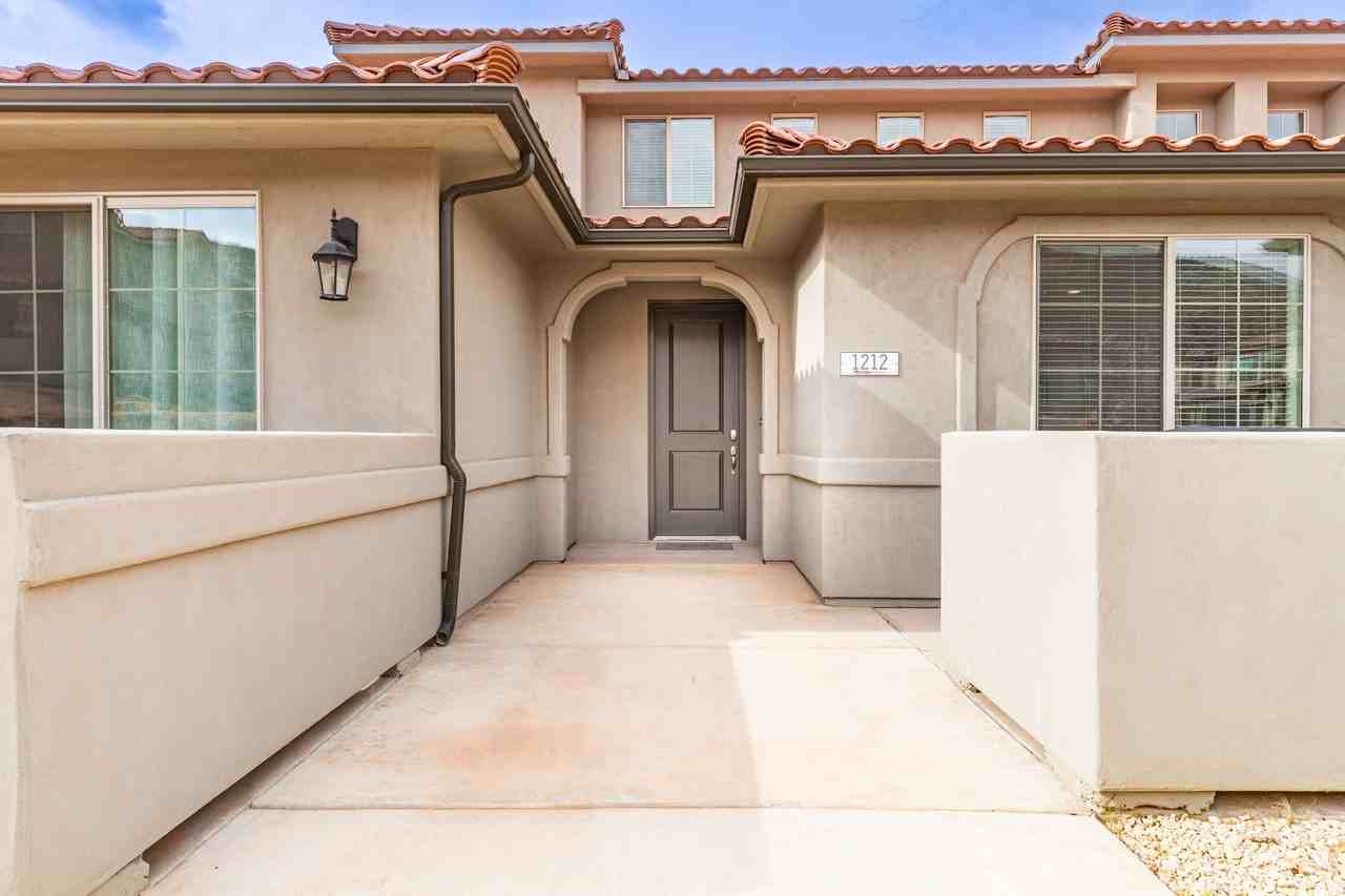 1212 N Bello Aly - Photo 4 of 36