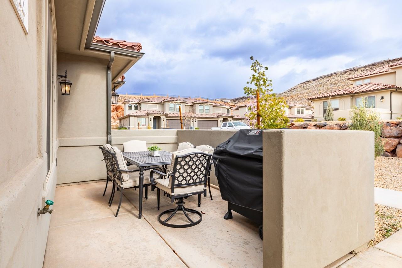 1212 N Bello Aly - Photo 6 of 36